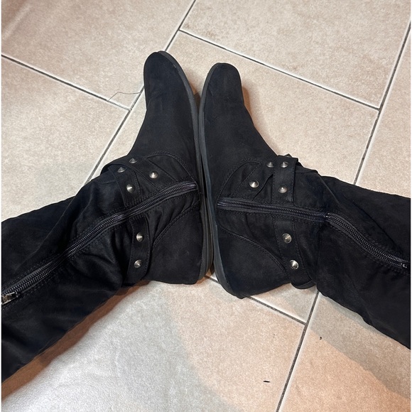 GUC Rampage Knee High Boots - Picture 8 of 10